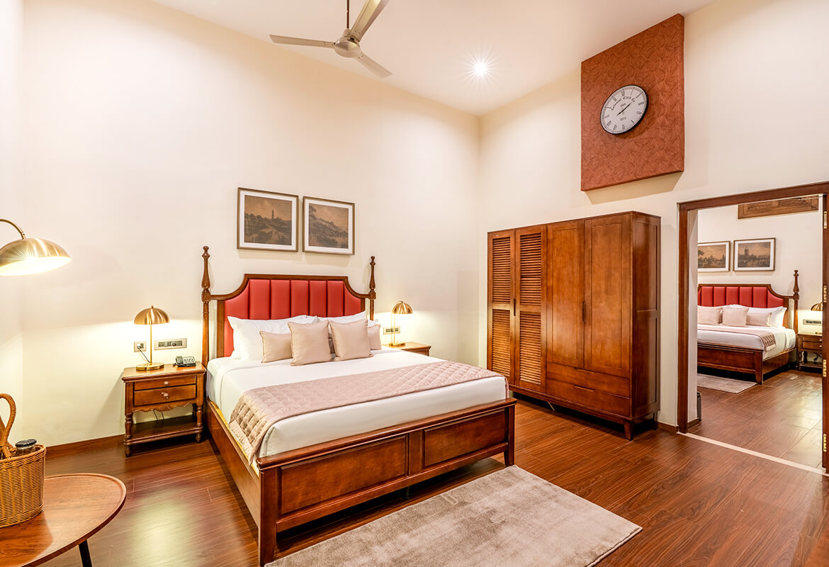 georgian suite room