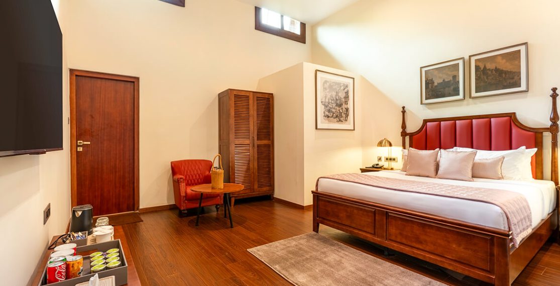 Tudor Suite Room