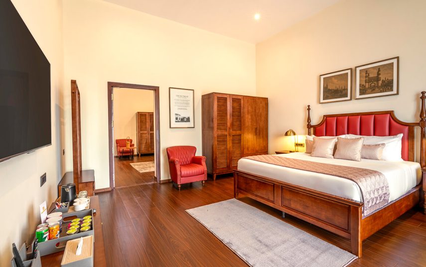 spacious tudor suite room